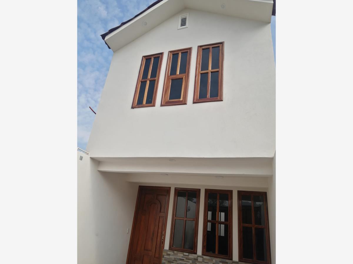 Casa en venta en El Manzanillal (Colonia Enrique Ramírez), Pátzcuaro — foto 1 de 37