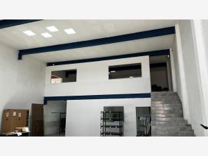 Bodega en venta en Los Olvera, Corregidora — foto 2 de 4