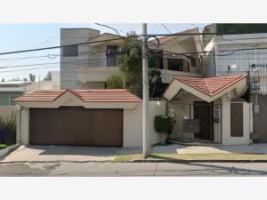 Casa en venta en Lomas de Tecamachalco, Naucalpan de Juárez — foto 2 de 8