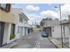 Casa en remate en Magisterio, Poza Rica de Hidalgo, Veracruz de Ignacio de la Llave