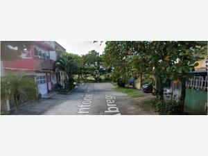 Casa en venta en 24 de Octubre, Coatzacoalcos — foto 3 de 4