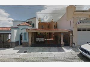 Casa en venta en Las Brisas, Tepic — foto 2 de 17