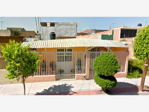 Casa en venta en La Carmona, León — foto 2 de 18