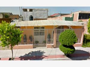 Casa en venta en La Carmona, León — foto 3 de 18