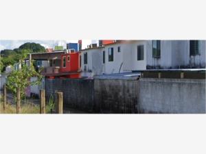 Casa en venta en Residencial Sección 11, Nanchital de Lázaro Cárdenas del Río — foto 3 de 4