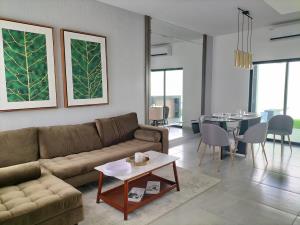 Casa en venta en Los Viñedos, Torreón — foto 2 de 17