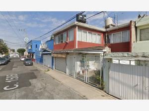 Casa en venta en San Juan de Aragón, Gustavo A. Madero — foto 3 de 11