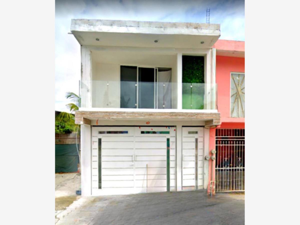 Casa en venta en Playa del Carmen, Solidaridad — foto 1 de 16