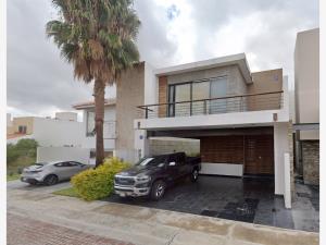 Casa en Cumbres del Lago, Querétaro, Querétaro