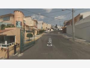 Casa en venta en Jardines Bellavista, Tlalnepantla de Baz — foto 3 de 7