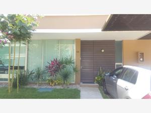 Casa en venta en Altozano, Centro — foto 2 de 21