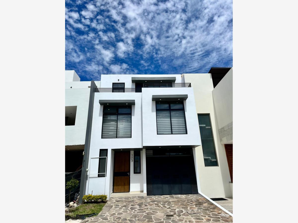 Casa en venta en Valle Imperial, Zapopan — foto 1 de 17