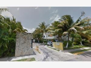 Casa en Playa del Carmen, Playa del Carmen, Quintana Roo — foto 1 de 8