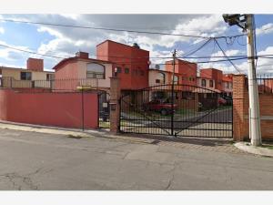 Casa en venta en San Mateo Oxtotitlan, Toluca — foto 3 de 10