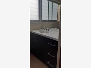 Casa en venta en Real Santa Fe, Villa de Álvarez — foto 3 de 21