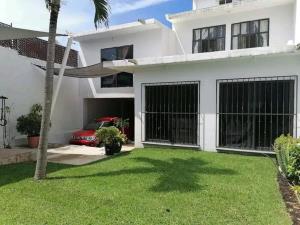 Casa en venta en Miraval, Cuernavaca — foto 2 de 12