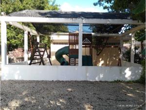 Finca-Rancho en venta en Leona Vicario, Puerto Morelos — foto 2 de 21