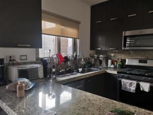 Casa en venta en Villas del Renacimiento, Torreón — foto 2 de 27