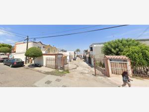 Casa en venta en Hacienda Acueducto, Tijuana — foto 3 de 7