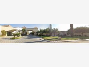 Casa en venta en Residencial Cumbres, Torreón — foto 2 de 4