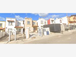 Casa en venta en Villa Residencial del Prado, Ensenada — foto 2 de 7