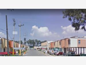 Casa en venta en Paseos de Tultepec I, Tultepec — foto 2 de 6