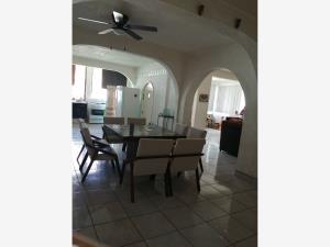 Casa en venta en Pedregal de las Fuentes, Jiutepec — foto 3 de 10