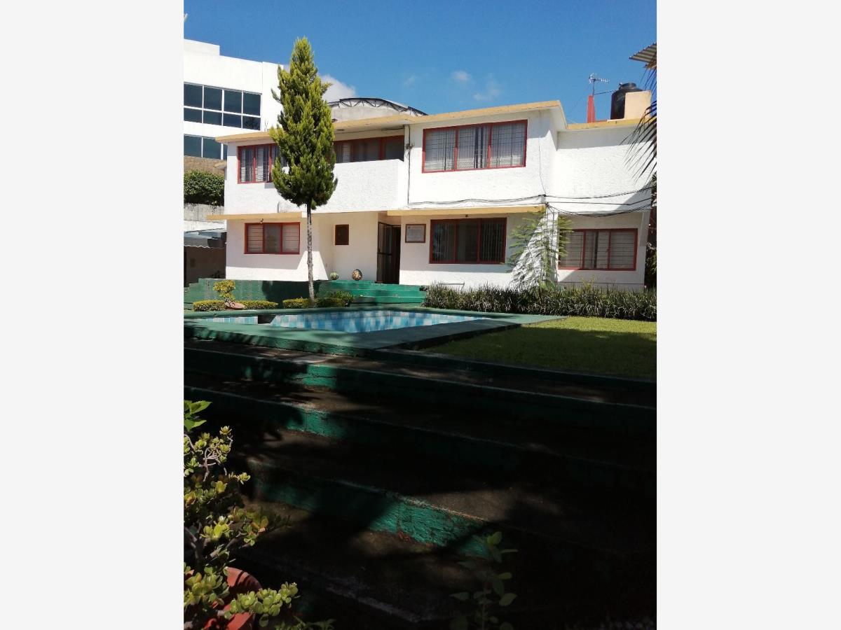 Casa en venta en Lomas de Cortes, Cuernavaca — foto 1 de 18