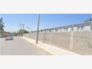 Casa en venta en Sendas del Bosque, Torreón — foto 2 de 4