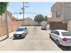 Casa en venta en Villa Jacarandas, Torreón — foto 2 de 4