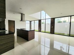 Casa en venta en Bosques Tres Marias, Morelia — foto 3 de 19