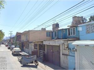 Casa en venta en Fuentes del Valle, Tultitlán — foto 2 de 4