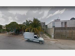 Casa en venta en Villas Riviera, Playa del Carmen — foto 1 de 8
