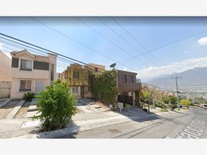Casa en venta en Lomas del Poniente, Santa Catarina — foto 3 de 6