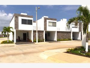 Casa en Transportistas, Coatzacoalcos, Veracruz de Ignacio de la Llave