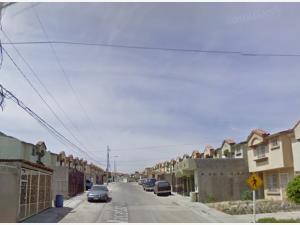 Casa en venta en Villa Residencial del Bosque, Tijuana — foto 3 de 5