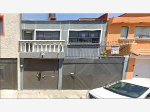 Casa en Nueva Vallejo, Gustavo A. Madero, Ciudad de México