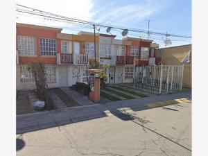 Casa en venta en Los Héroes Tecámac II, Tecámac — foto 2 de 6