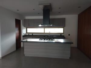 Casa en venta en Bosques Tres Marias, Morelia — foto 2 de 29