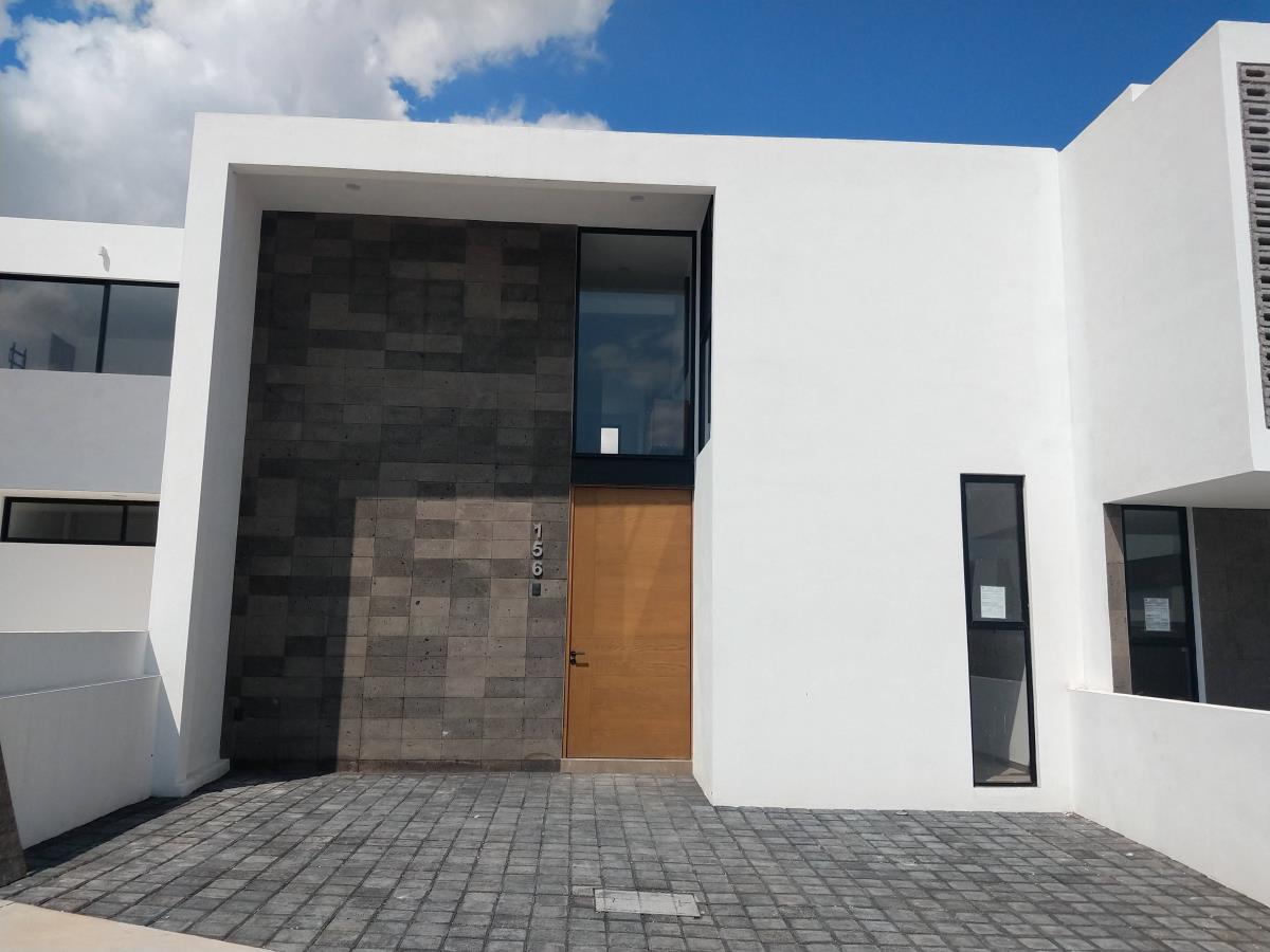 Casa en venta en Bosques Tres Marias, Morelia — foto 1 de 22