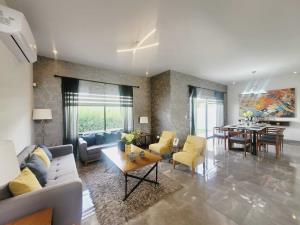 Casa en venta en Alyssa, Ramos Arizpe — foto 3 de 17