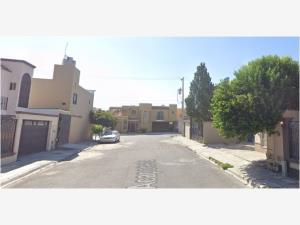 Casa en remate en Quinta Manantiales, Ramos Arizpe, Coahuila de Zaragoza