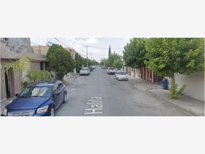 Casa en venta en Gustavo Diaz Ordaz, Saltillo — foto 3 de 4