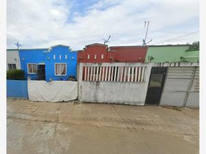 Casa en venta en Ciudad Olmeca, Coatzacoalcos — foto 2 de 6