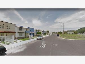 Casa en venta en Santuarios del Cerrito, Corregidora — foto 3 de 5