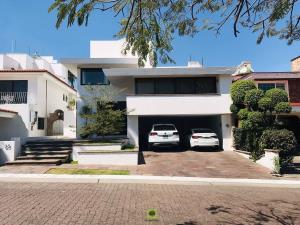 Casa en venta en Atlas Colomos, Zapopan — foto 2 de 39