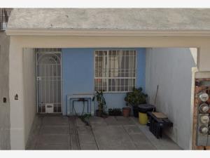 Casa en venta en Paseos de Tultepec I, Tultepec — foto 2 de 9