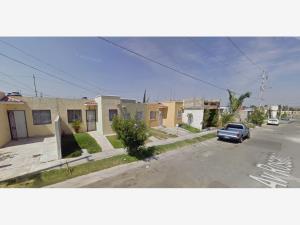 Casa en venta en Hacienda Santa Fe, Tlajomulco de Zúñiga — foto 2 de 7