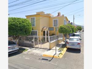 Casa en Plazas del Sol 2a Sección, Querétaro, Querétaro