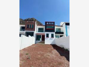 Casa en venta en Granjas Banthí Sección Solares, San Juan del Río — foto 2 de 26